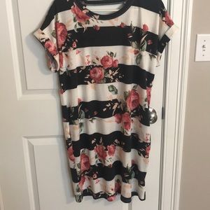 NWOT. Flower Dress